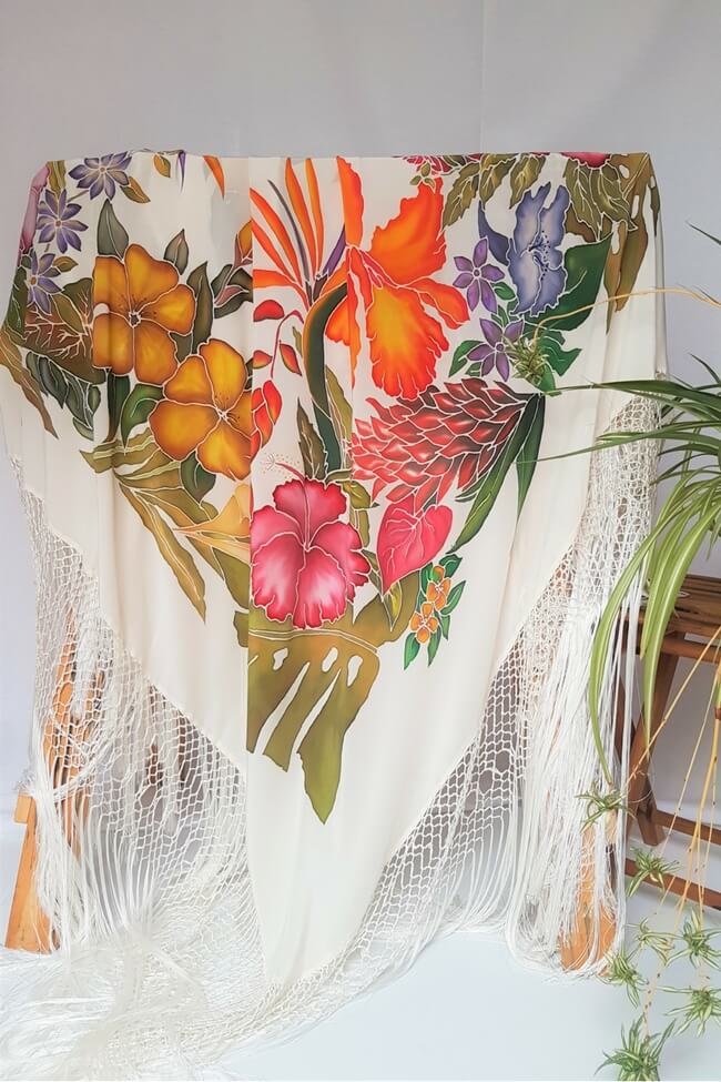 MOLIVE Mantón de seda natural pintado a mano por Montse Olivé